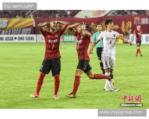 2017年亚冠精彩对决上港与恒大巅峰之战精彩集锦回顾