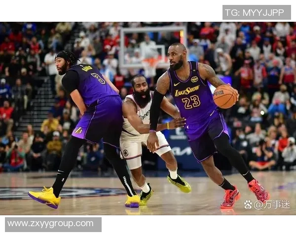 NBA爵士与快船历史交锋战绩回顾及精彩瞬间分析