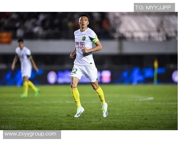 北京国安迎战大连一方八月十五激情对决期待精彩表现 北京国安迎战大连一方八月十五激情对决期待精彩表现