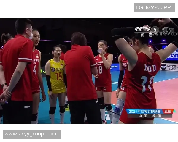 中国女排迎战比利时女排精英赛精彩对决引发球迷热议 中国女排迎战比利时女排精英赛精彩对决引发球迷热议